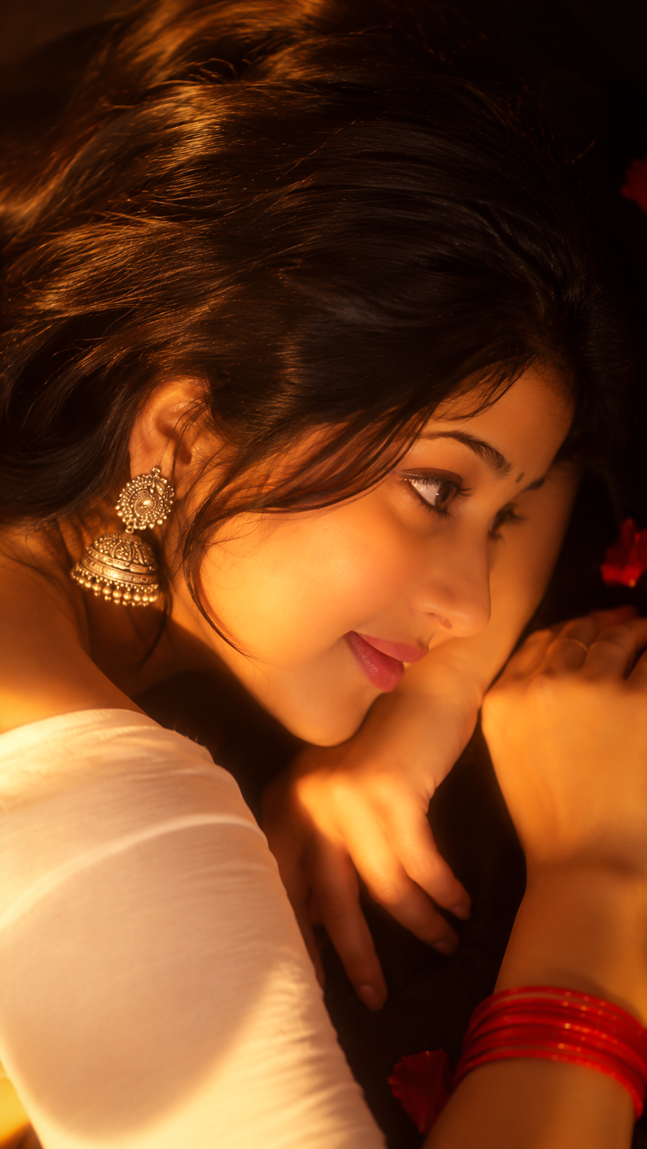 Dreamy Golden Hour AI Portrait Prompt ✨